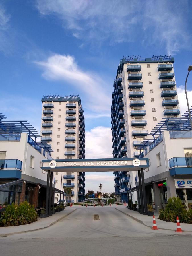 Royal Life Residence Poseidon Studio Trikomo Exterior foto